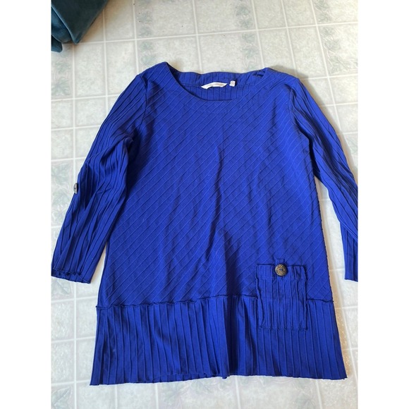 Soft Surroundings Blue Tunic 3/4 Sleeve Ribbed Look Front Pocket Sz Medium - Picture 1 of 5